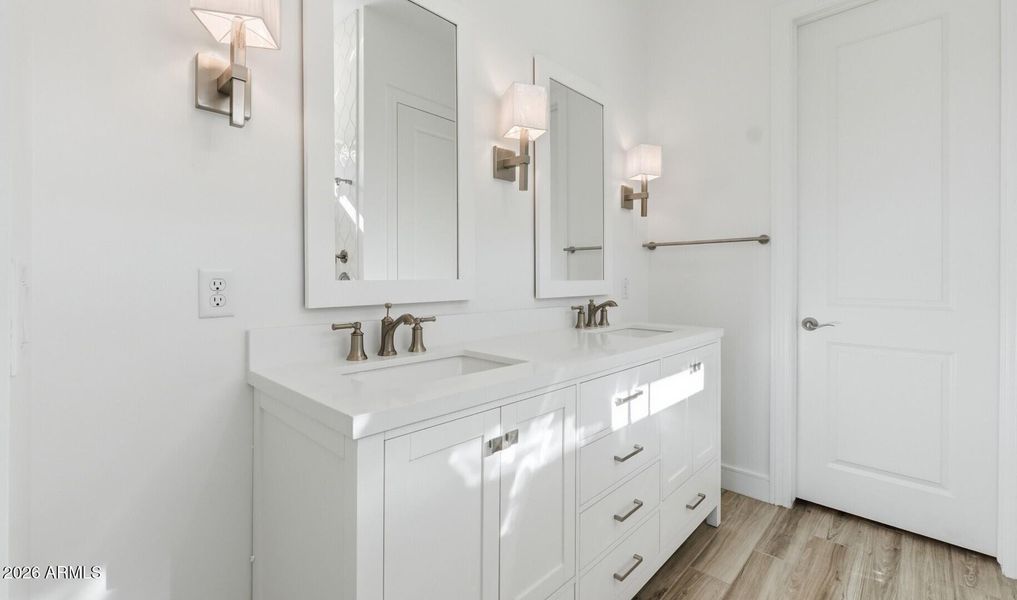 FSVV Villas Lot #120 Primary Bath (4) (L