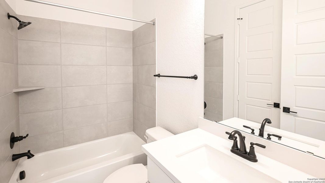 Image 33 of a home in Cibolo Valley Heights 65'. Image 33 of a home in Cibolo Valley Heights 65'.