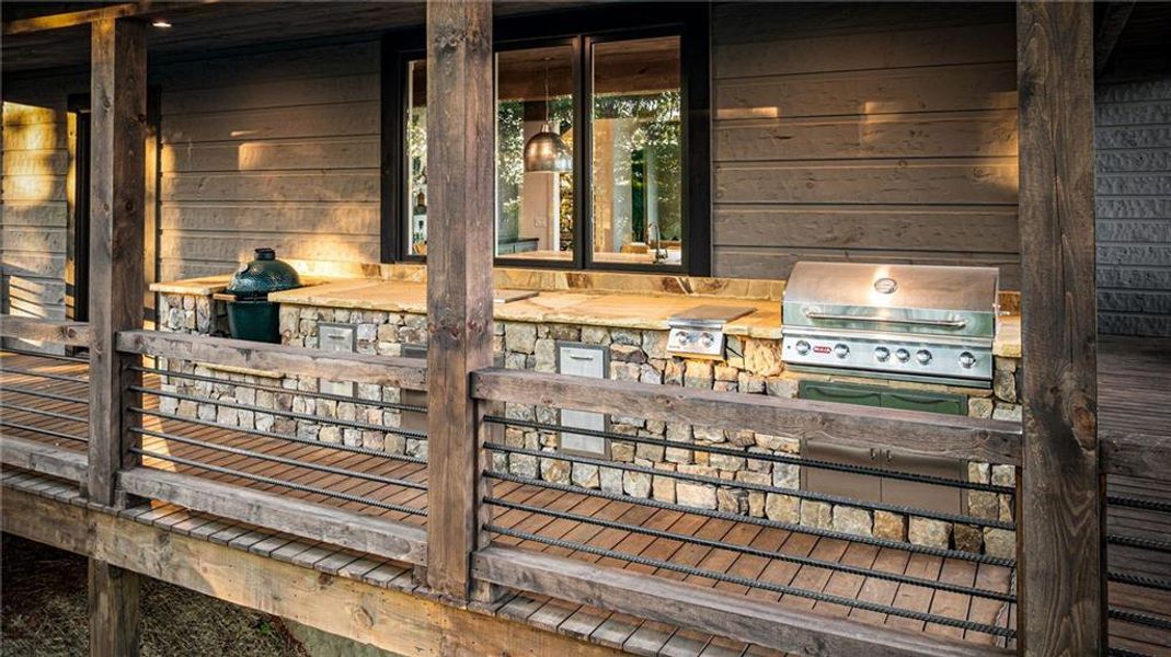 Exterior details and patio area of a home in , Mineral Bluff (Image 31).
