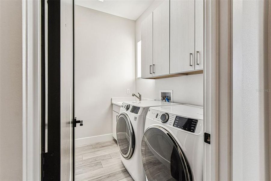 Furnished interior view inside a new home in , Tampa (Image 42).
