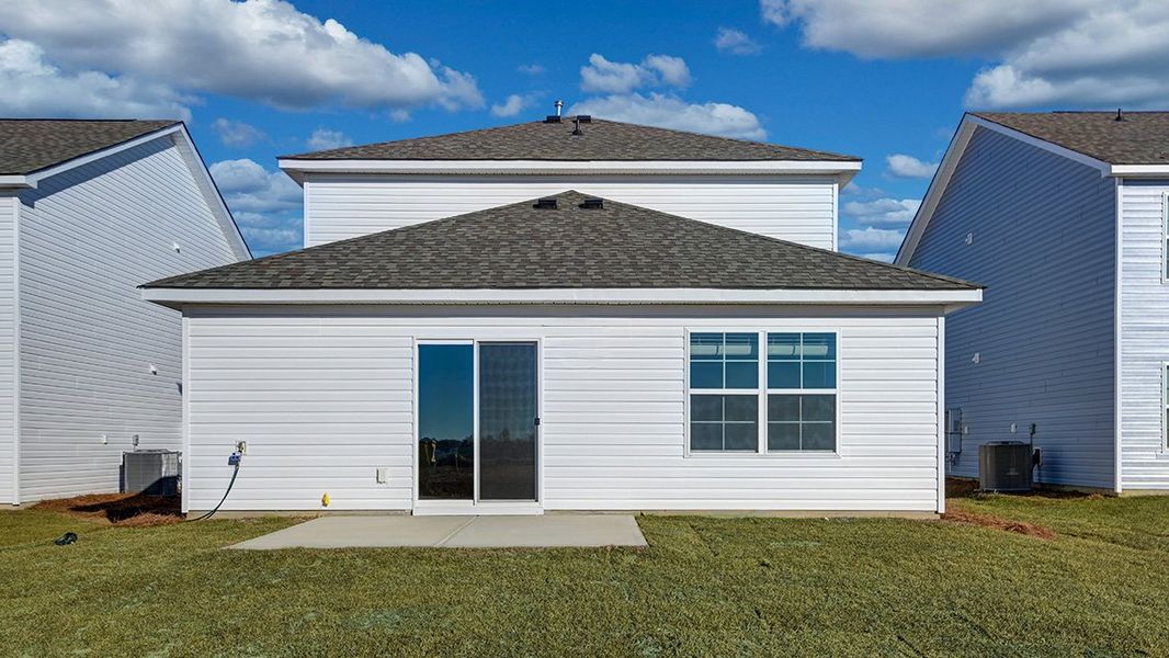 Exterior details and patio area of a home in Hunter's Branch, Hopkins (Image 3).