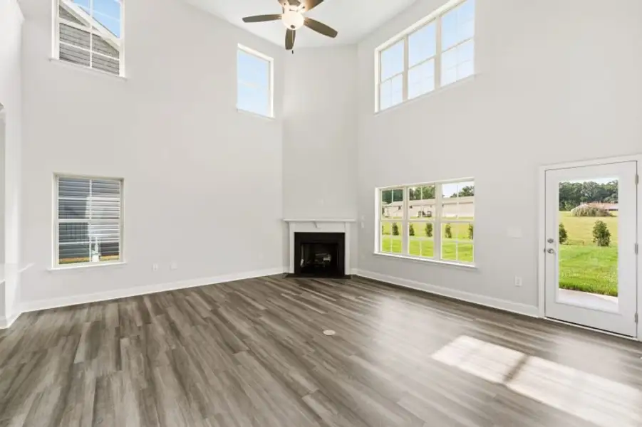Spacious, unfurnished interior of a new home in Sullivans Reserve, Walkertown (Image 33).