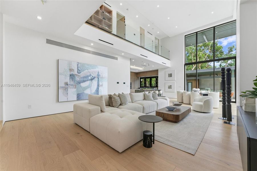 Furnished interior view inside a new home in , Pinecrest (Image 15).