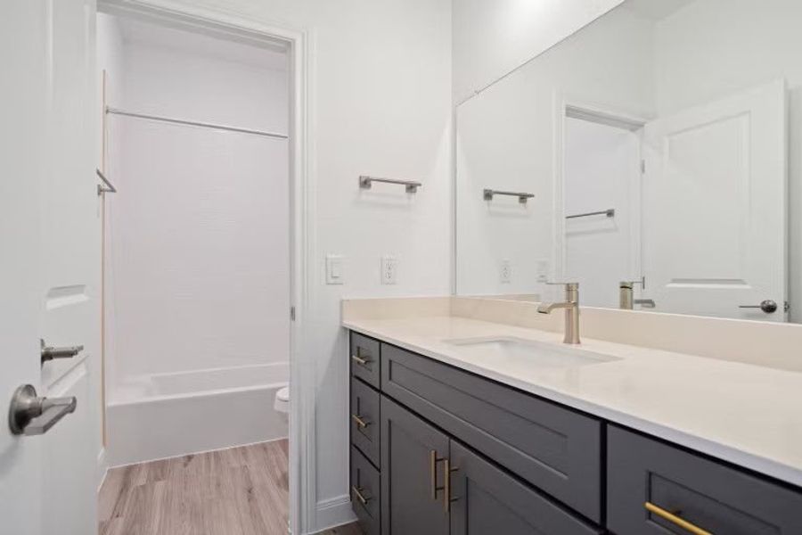 Secondary Bathroom Secondary Bathroom