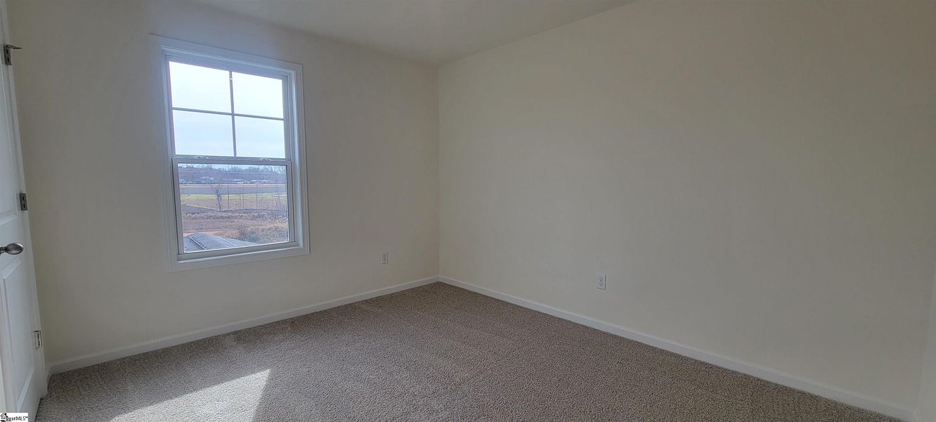 Spacious, unfurnished interior of a new home in Halton Oaks, Spartanburg (Image 22).