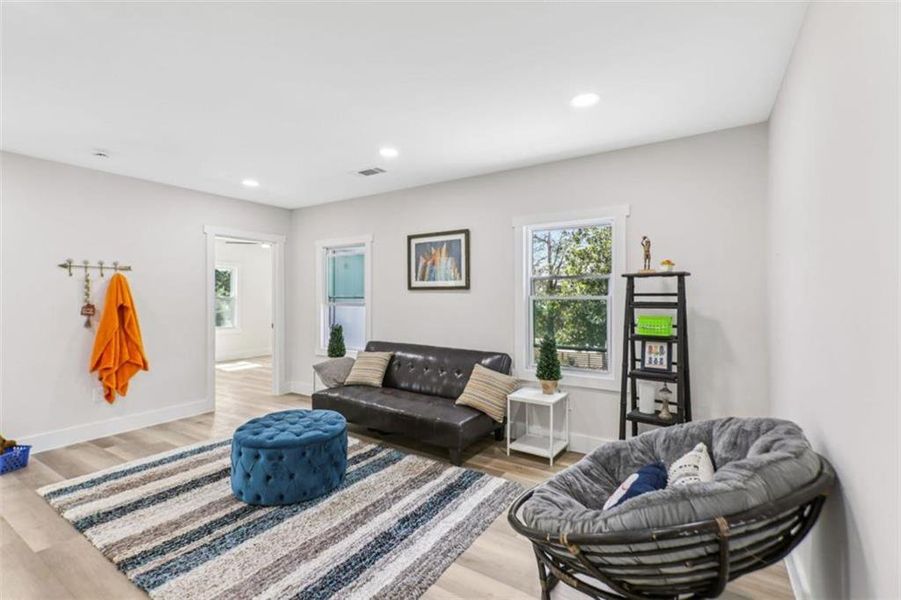 Furnished interior view inside a new home in , Atlanta (Image 22).