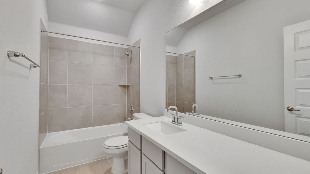 Furnished interior view inside a new home in Oaks at San Gabriel, Georgetown (Image 33).