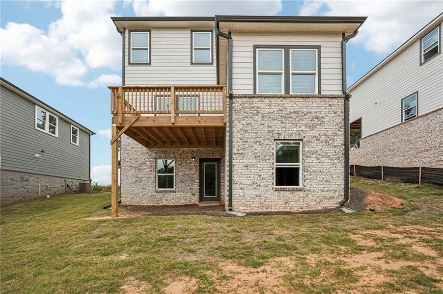 Exterior details and patio area of a home in Hemingway - Reserve Series, Cumming (Image 35).