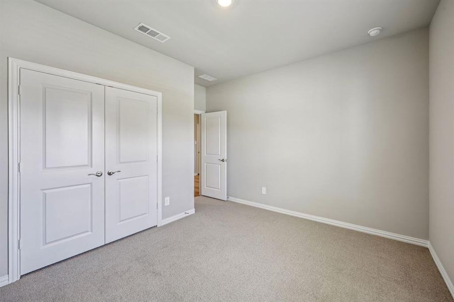 Photo is not of the actual home, but is an inspirational photo of builder’s model home and may depict options, furnishings, and/or decorator features that are not included.