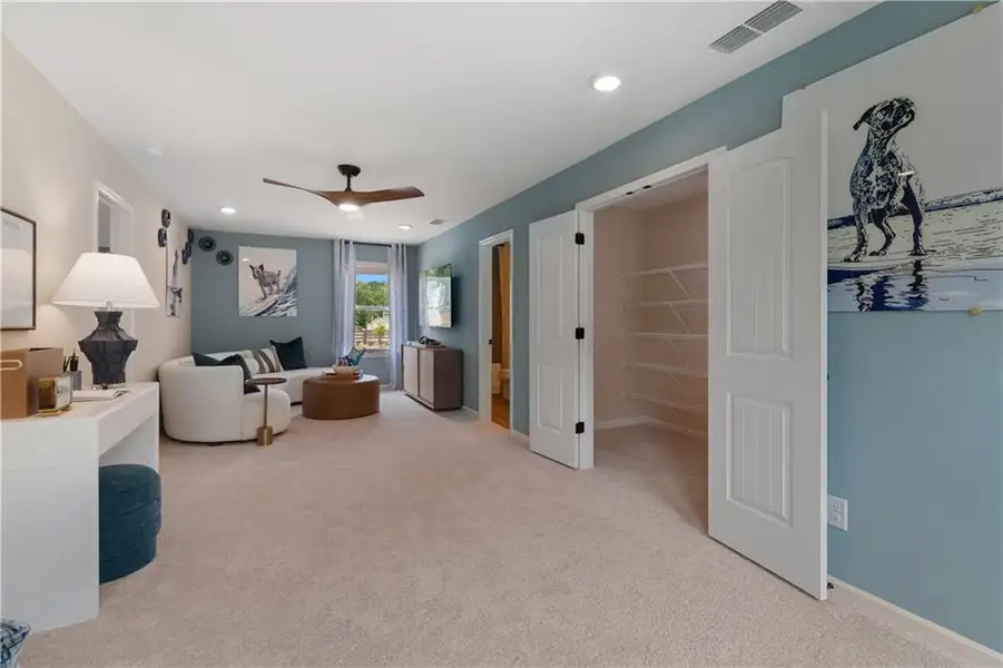 Furnished interior view inside a new home in Abbotts Crossing, Conyers (Image 26).