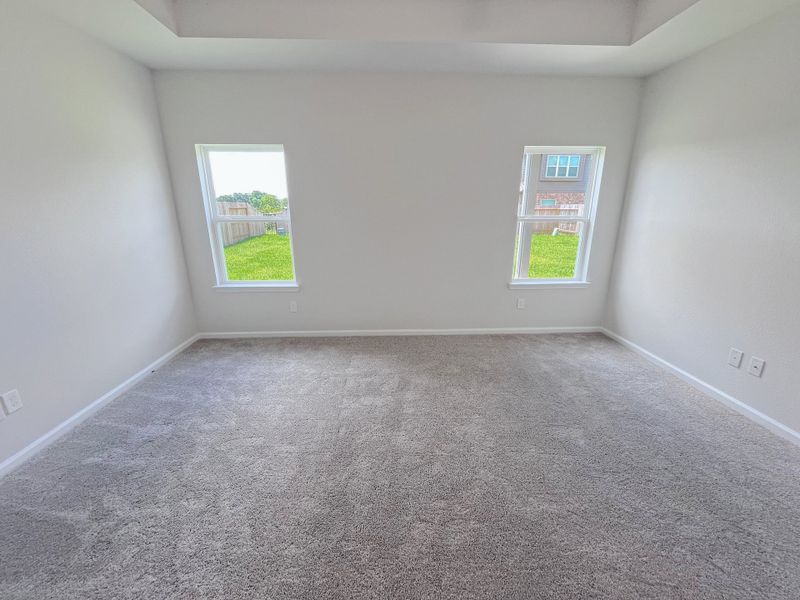 Representative unfurnished interior of a home built from the The Georgetown II by Smith Douglas Homes in Sierra Vista 60's, Iowa Colony (Image 10). Representative unfurnished interior of a home built from the The Georgetown II by Smith Douglas Homes in Sierra Vista 60's, Iowa Colony (Image 10).