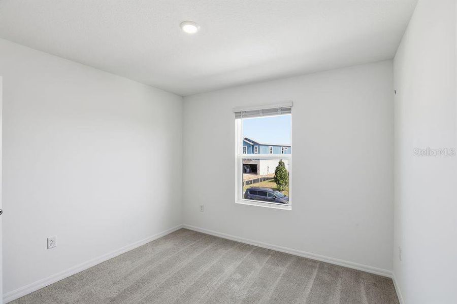 Spacious, unfurnished interior of a new home in Waterstone, Groveland (Image 39).