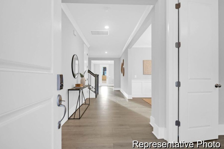 Furnished interior view inside a new home in , Ravenel (Image 4).