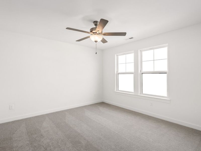 Spacious, unfurnished interior of a new home in Benders Cove, Mount Juliet (Image 42).