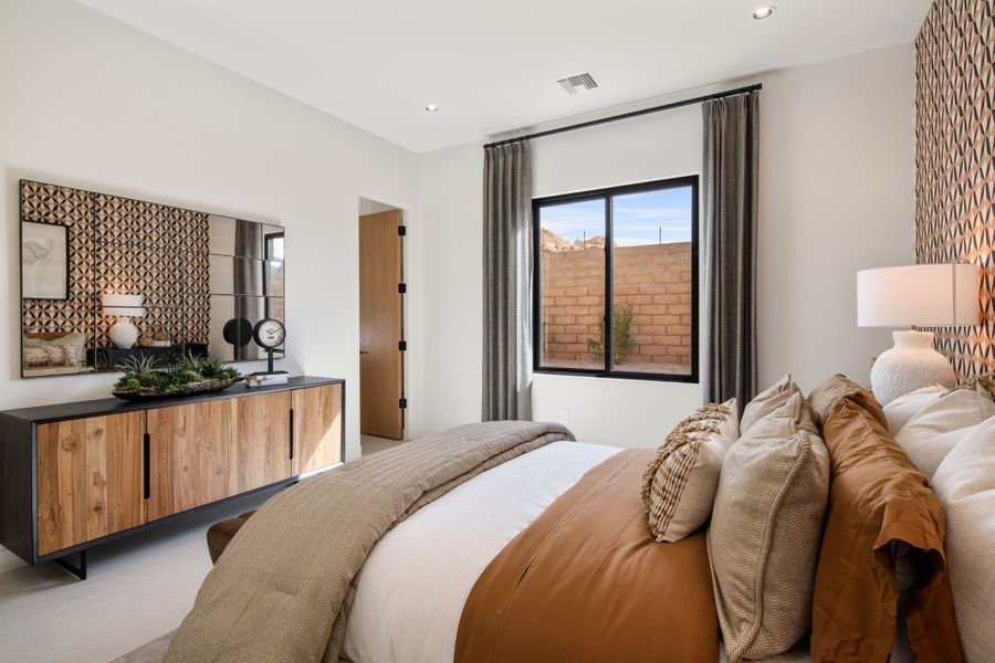 Representative furnished interior of a home built from the Cheval by Camelot Homes in Shadow Ridge, Scottsdale (Image 61).