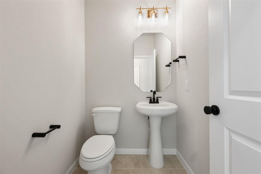 Furnished interior view inside a new home in Rolling Glen, Hutto (Image 6). Furnished interior view inside a new home in Rolling Glen, Hutto (Image 6).