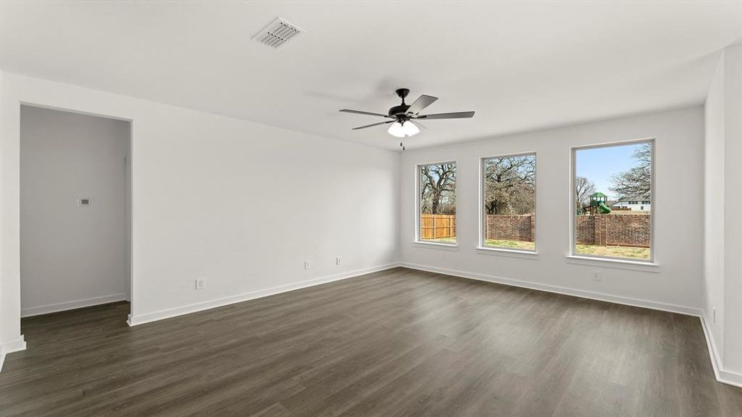 16. 2244 Sesaro - Family (2)