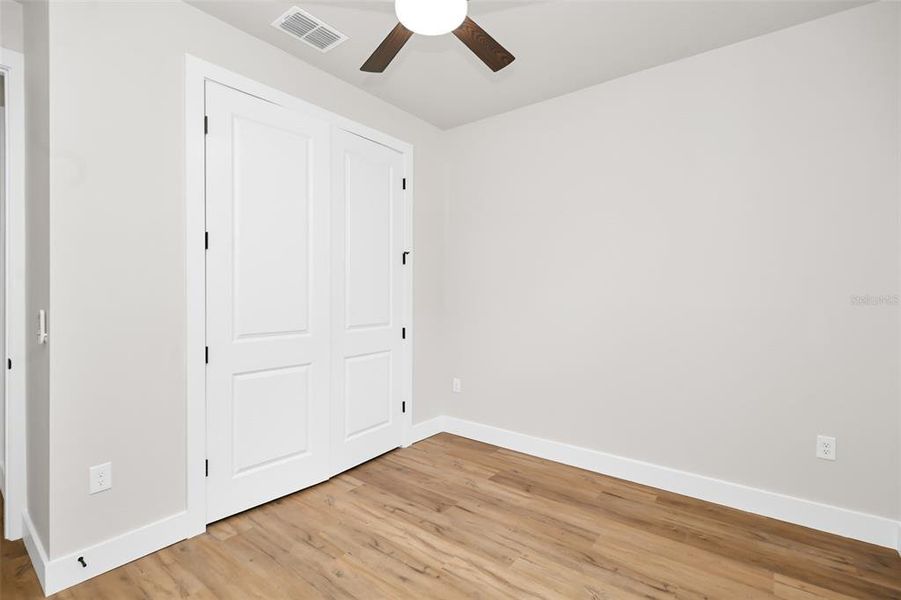 Spacious, unfurnished interior of a new home in , Dunnellon (Image 26).