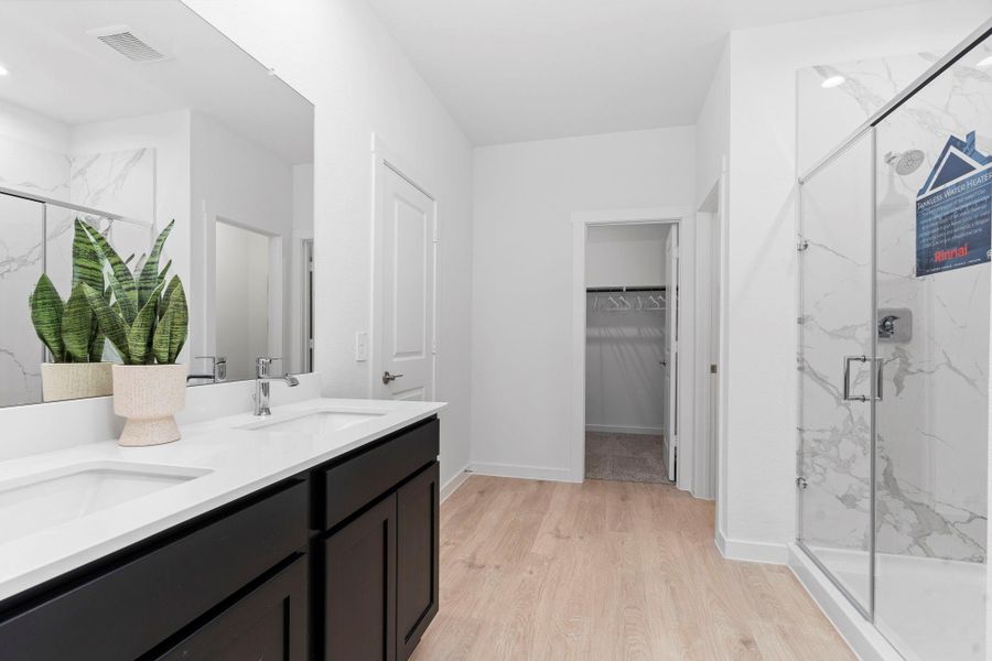 *Images and 3D tour are for illustration only and options may vary from home as built.