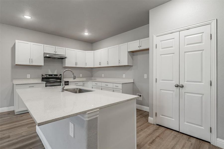 Furnished interior view inside a new home in , Cleburne (Image 6).