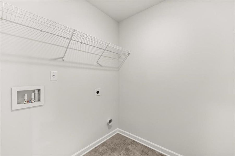 Spacious, unfurnished interior of a new home in Reeves Park, Stockbridge (Image 22).