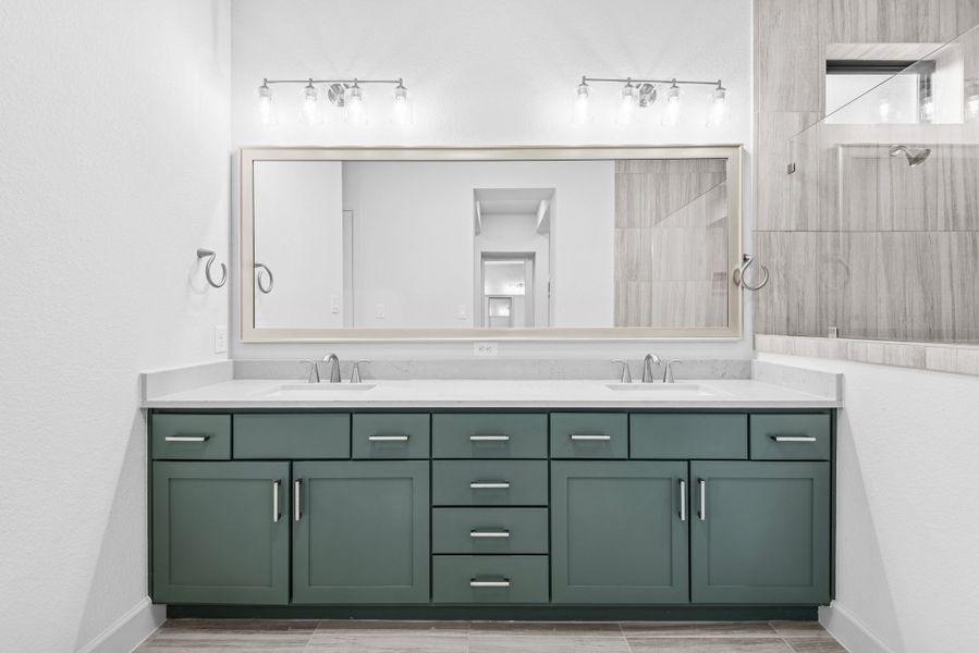 Owner's Bath Owner's Bath