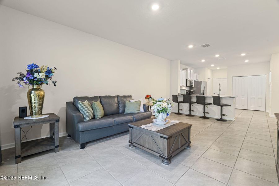 Furnished interior view inside a new home in Bridgewater, St. Augustine (Image 19).
