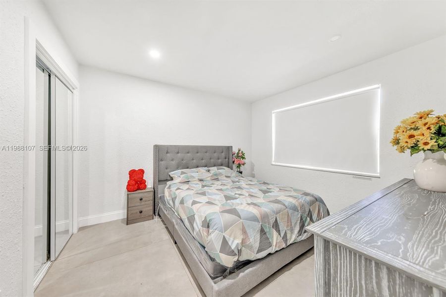 Furnished interior view inside a new home in , Fort Lauderdale (Image 5).