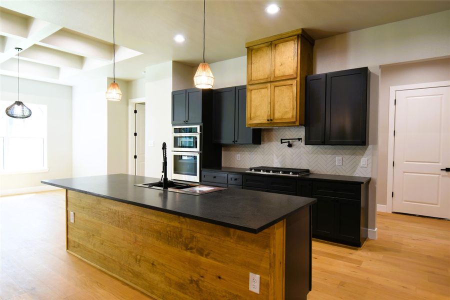 Furnished interior view inside a new home in , Conroe (Image 5).