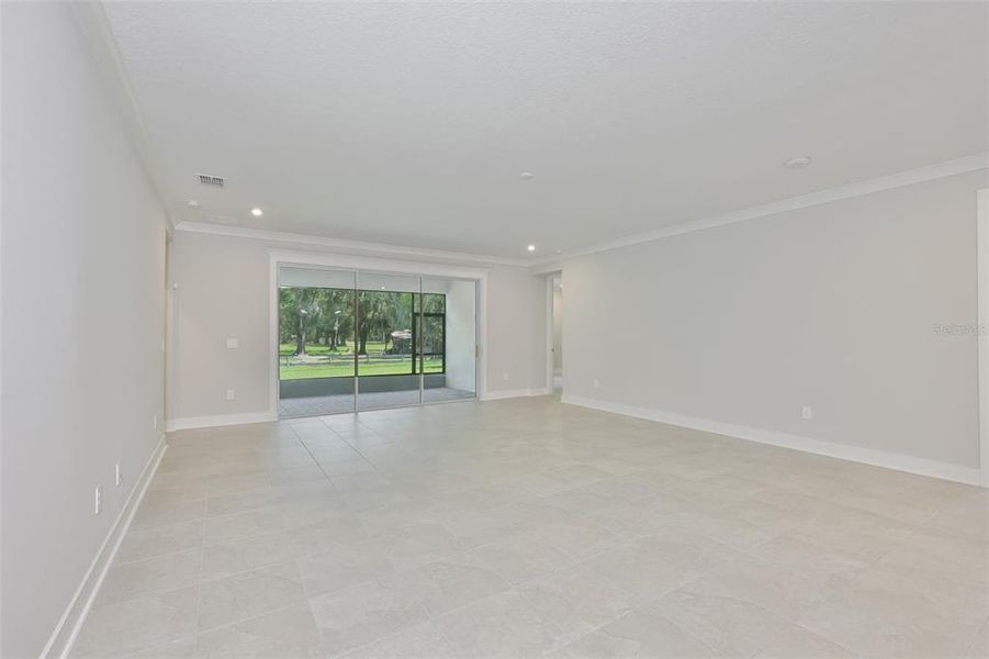 Spacious, unfurnished interior of a new home in , Parrish (Image 32).