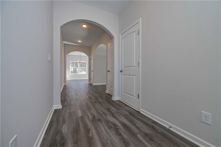 Spacious, unfurnished interior of a new home in , Villa Rica (Image 21).