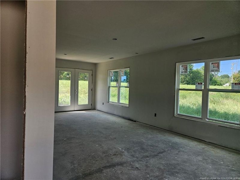 Family Room & Breakfast Nook