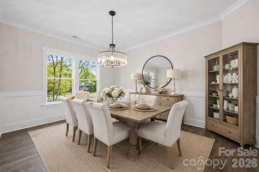 Virtually staged Virtually staged