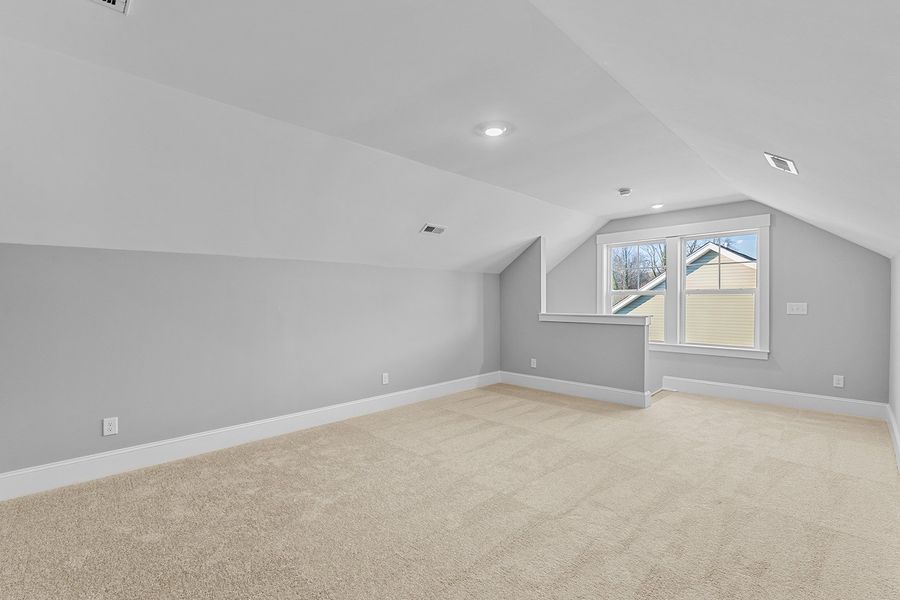 Spacious, unfurnished interior of a new home in Hanes Lake, Winston-Salem (Image 47).
