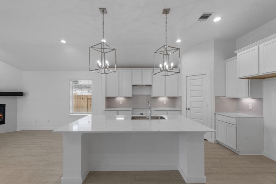Furnished interior view inside a new home in Beacon Hill, Waller (Image 5).