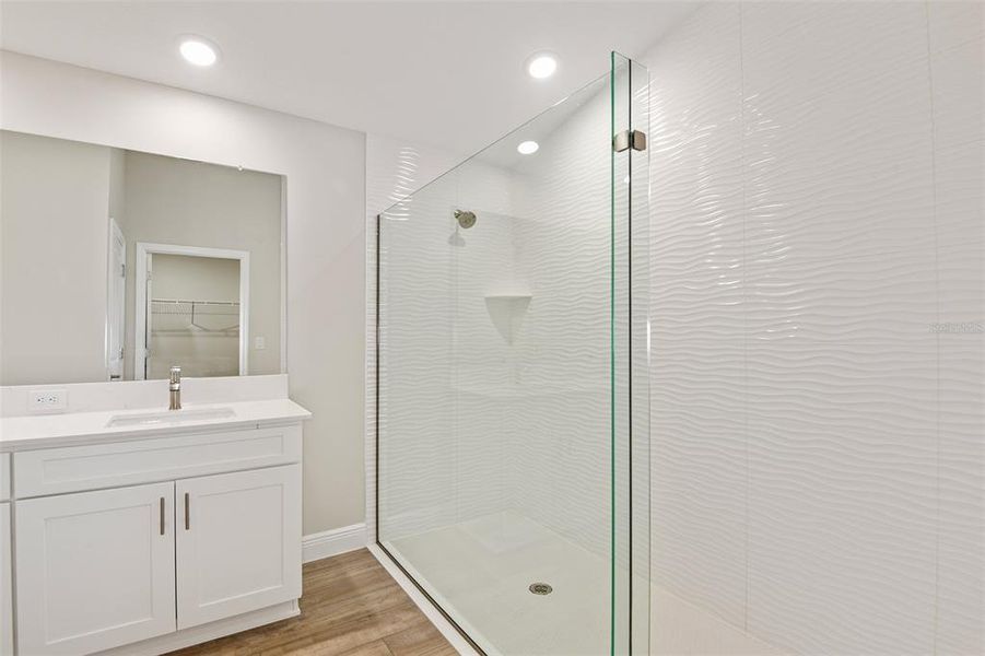 Image 18 of a home in Cherrywood Preserve.