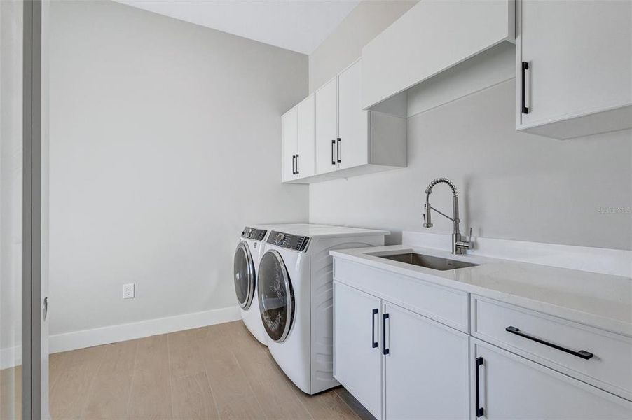 Furnished interior view inside a new home in , Parrish (Image 35). Furnished interior view inside a new home in , Parrish (Image 35).