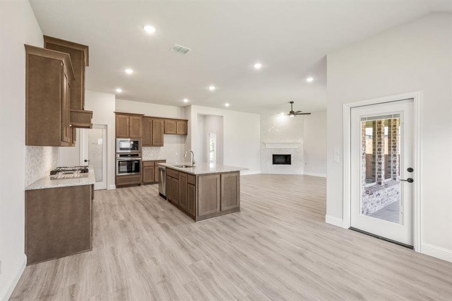 Furnished interior view inside a new home in Sunset Ridge, Alvarado (Image 8).