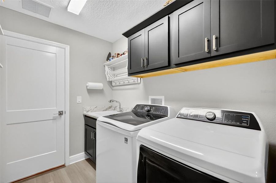 Image 39 of a home in .