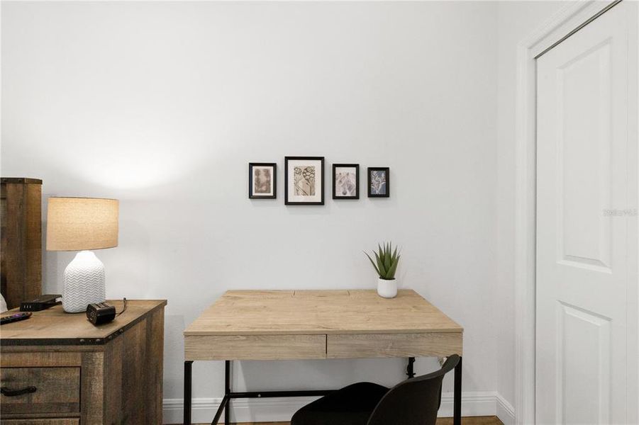 Furnished interior view inside a new home in , Tarpon Springs (Image 45).