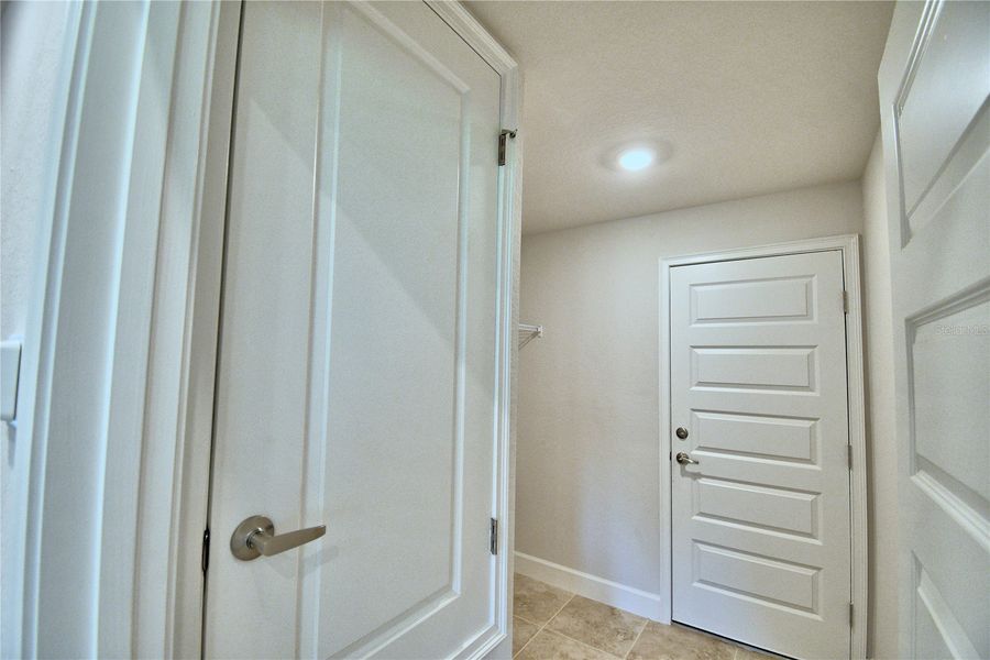 Spacious, unfurnished interior of a new home in Cadence Crossing, Auburndale (Image 26).