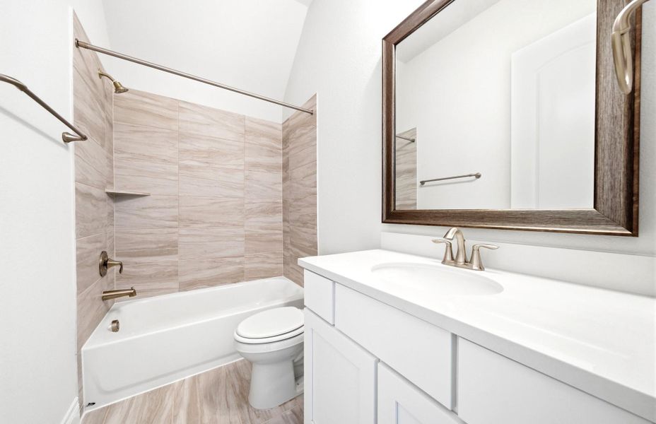 Furnished interior view inside a new home in The Highlands 55′, Porter (Image 9).