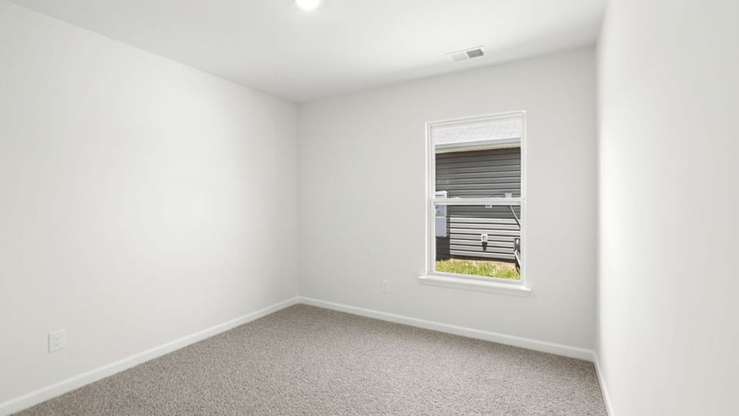 Spacious, unfurnished interior of a new home in Harper Ridge, Roebuck (Image 28). Spacious, unfurnished interior of a new home in Harper Ridge, Roebuck (Image 28).