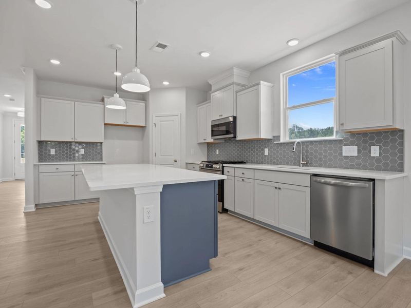 Representative furnished interior of a home built from the The Ashport H by Davidson Homes LLC in Heartland, Heartland (Image 8).