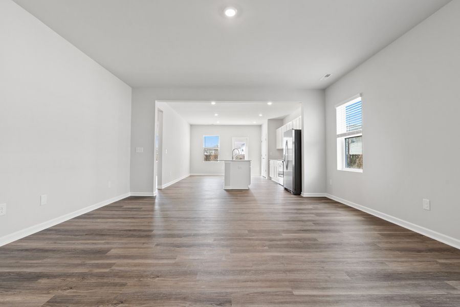 2,516sf New Home in Richlands, NC.  - Slide 15