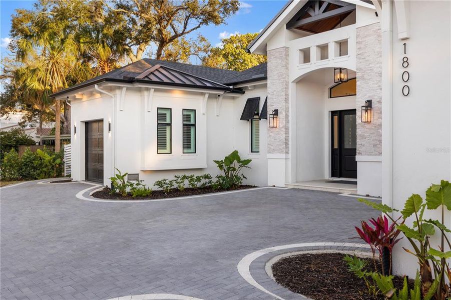 Exterior details and patio area of a home in , Sarasota (Image 36).