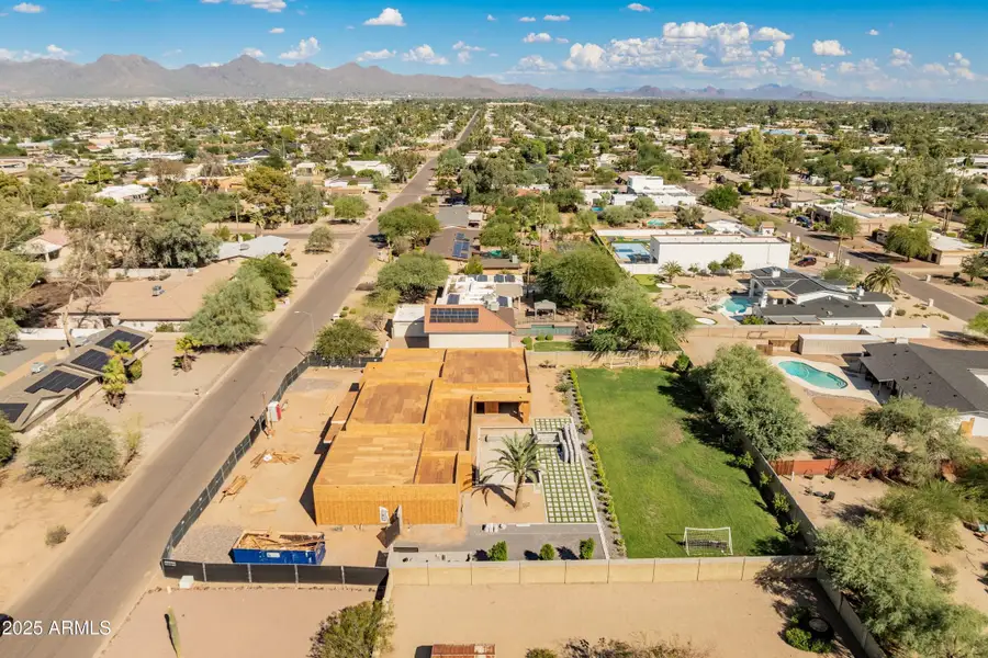 6101 E Joan De Arc Ave-7