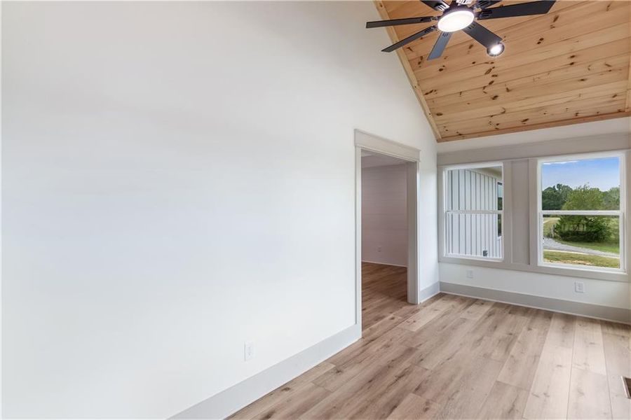 Spacious, unfurnished interior of a new home in , Ranger (Image 22).