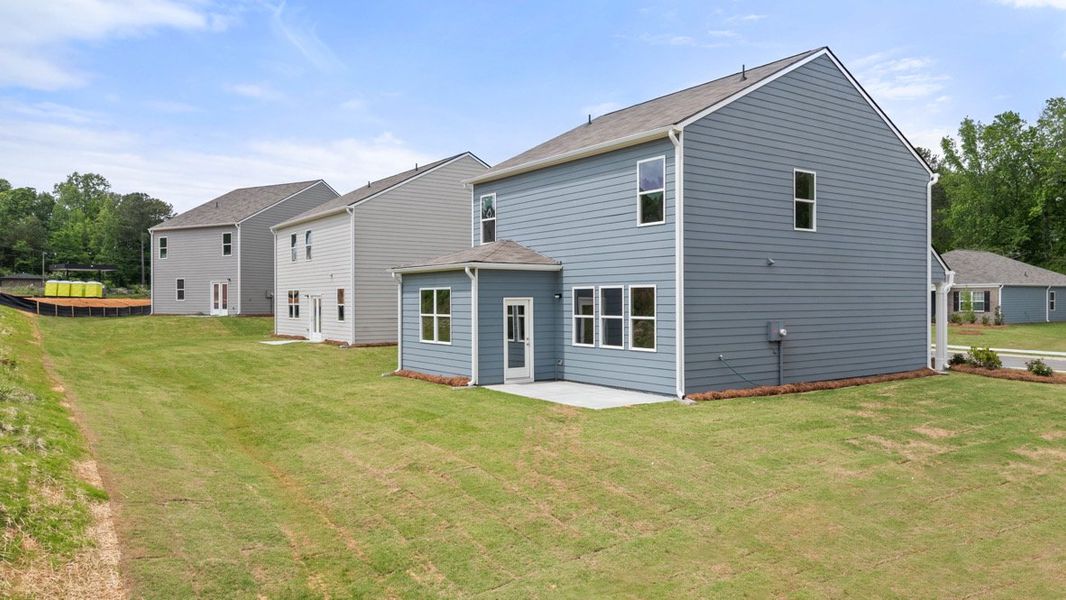Representative exterior details of a home built from the Darwin by D.R. Horton in Oakleigh Glen, Dallas (Image 2). Representative exterior details of a home built from the Darwin by D.R. Horton in Oakleigh Glen, Dallas (Image 2).
