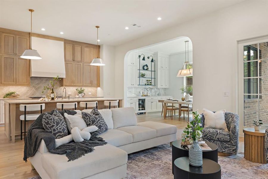 VIRTUALLY STAGED VIRTUALLY STAGED